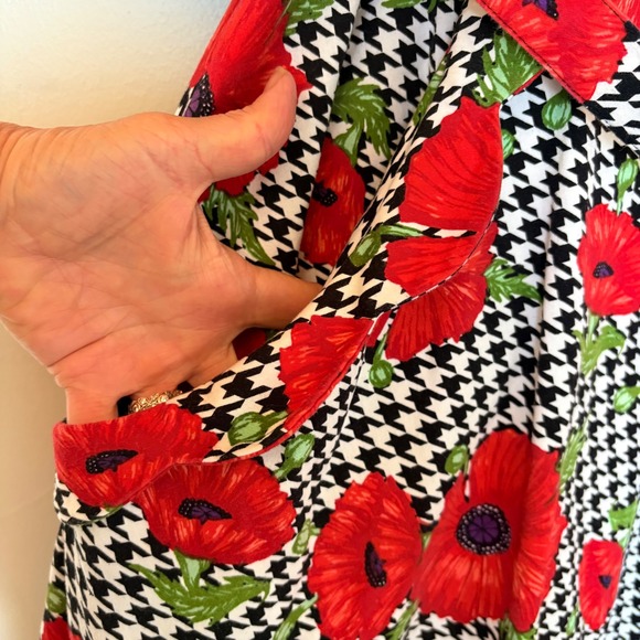 Voodoo Vixen Pin Up Girl Houndstooth Poppy Belted Fit & Flare Dress SZ‎ Plus 3X - Picture 4 of 14